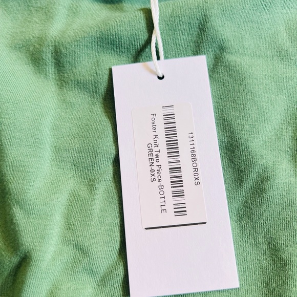 New with tags reformation foster knit, two piece bottle, green size extra small - Picture 5 of 6